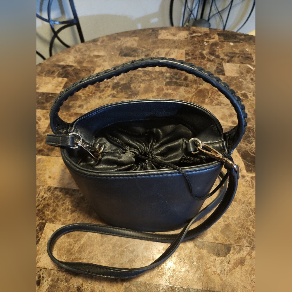 Free People Vegan Black Bucket Bag 🖤